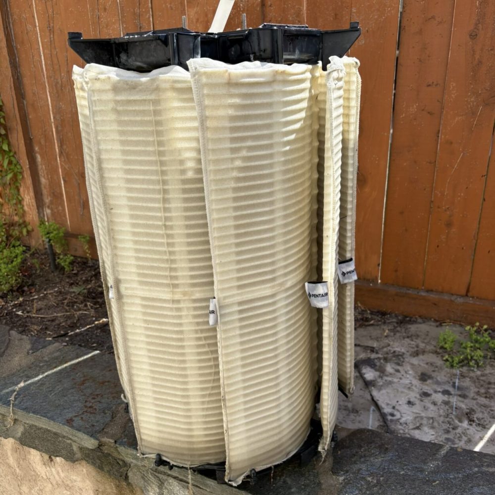 sunny-pool-services_repairs-cleaning_6